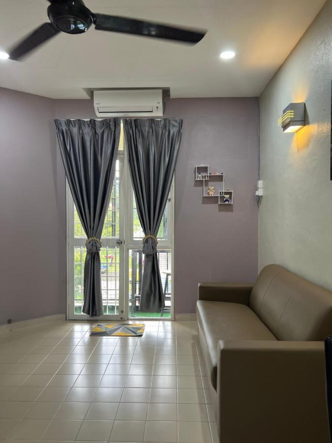Batu Feringgi Homestay Esterno foto