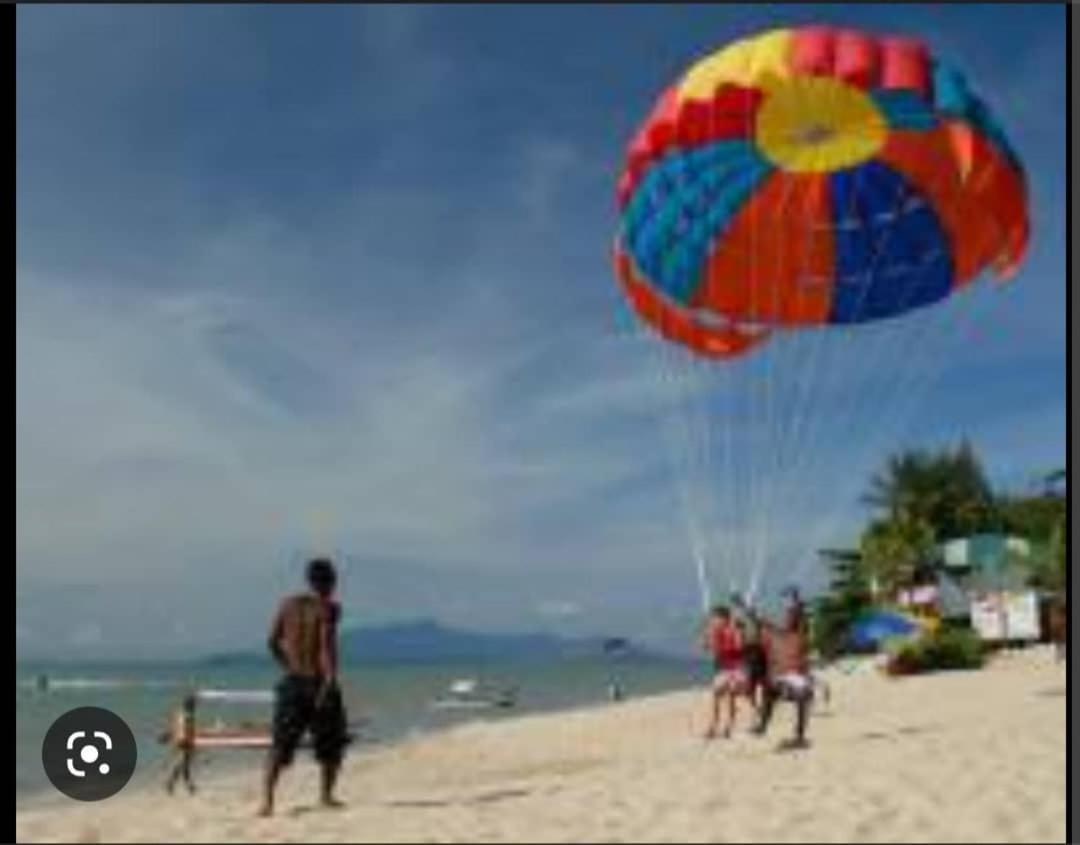 Batu Feringgi Homestay Esterno foto