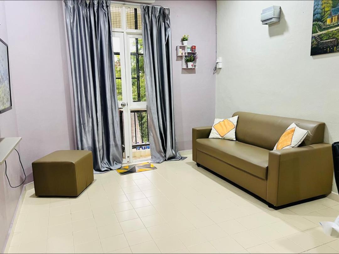 Batu Feringgi Homestay Esterno foto